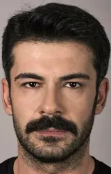 Рюзгар Аксой